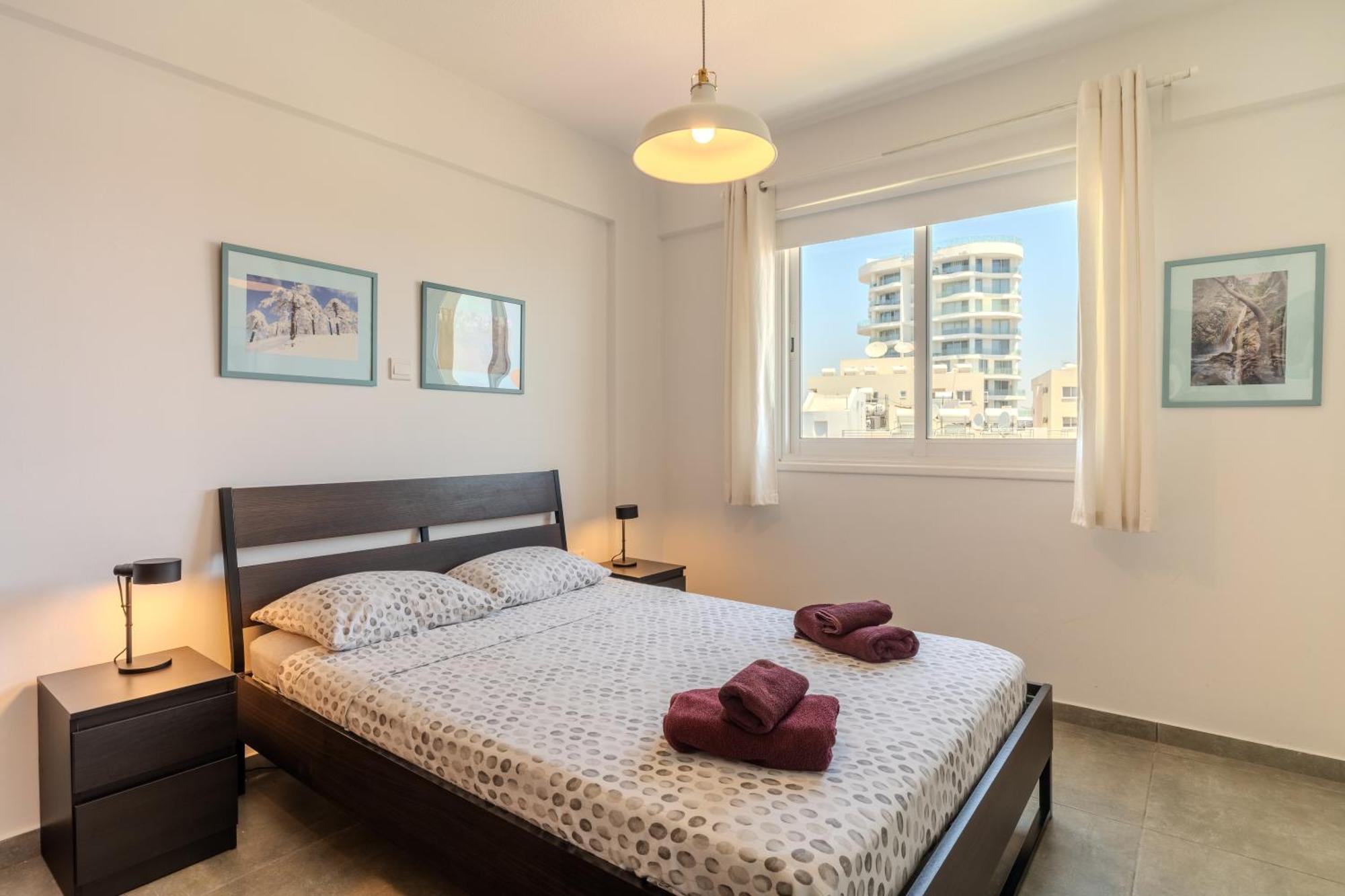 Апартаменти Blu Mackenzie 1 Bdr Flat With Pool Ларнака Екстер'єр фото